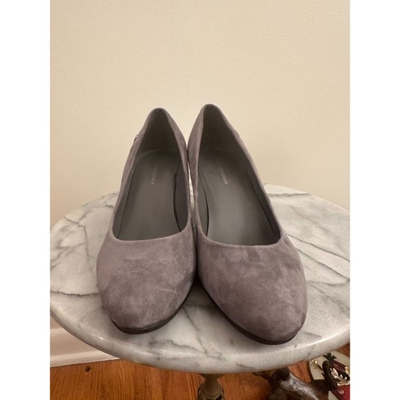 Tommy Hilfiger Genesis Gray Suede Pump Block Heel Round Toe Chunky Size 9.5 - Picture 10 of 13